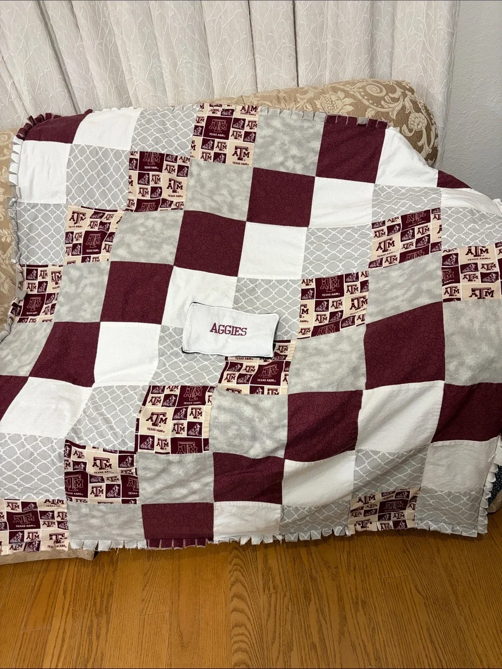 Texas A&M Aggies Patchwork Throw Blanket - Maroon & White Hand Pocket in front